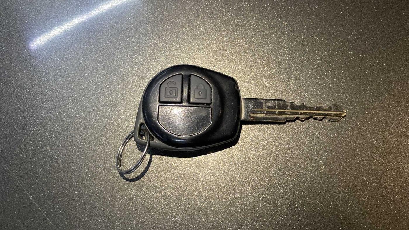 2015 Maruti Swift Dzire VXI, Petrol, Manual, 59,994 km, Key Close Up