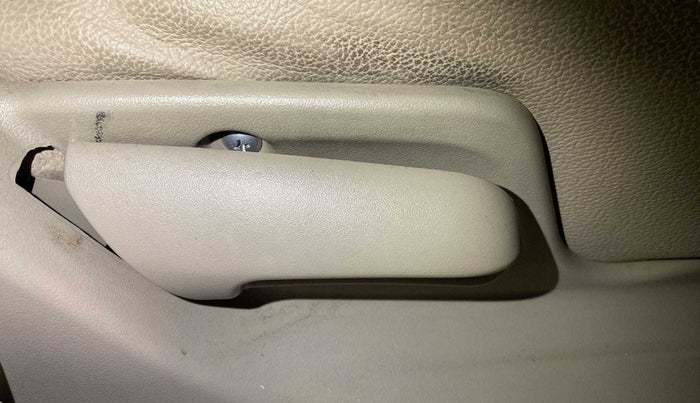 2015 Maruti Swift Dzire VXI, Petrol, Manual, 59,994 km, Driver Side Adjustment Panel