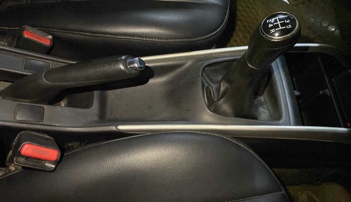 2018 Maruti Baleno DELTA PETROL 1.2, Petrol, Manual, 81,495 km, Gear Lever