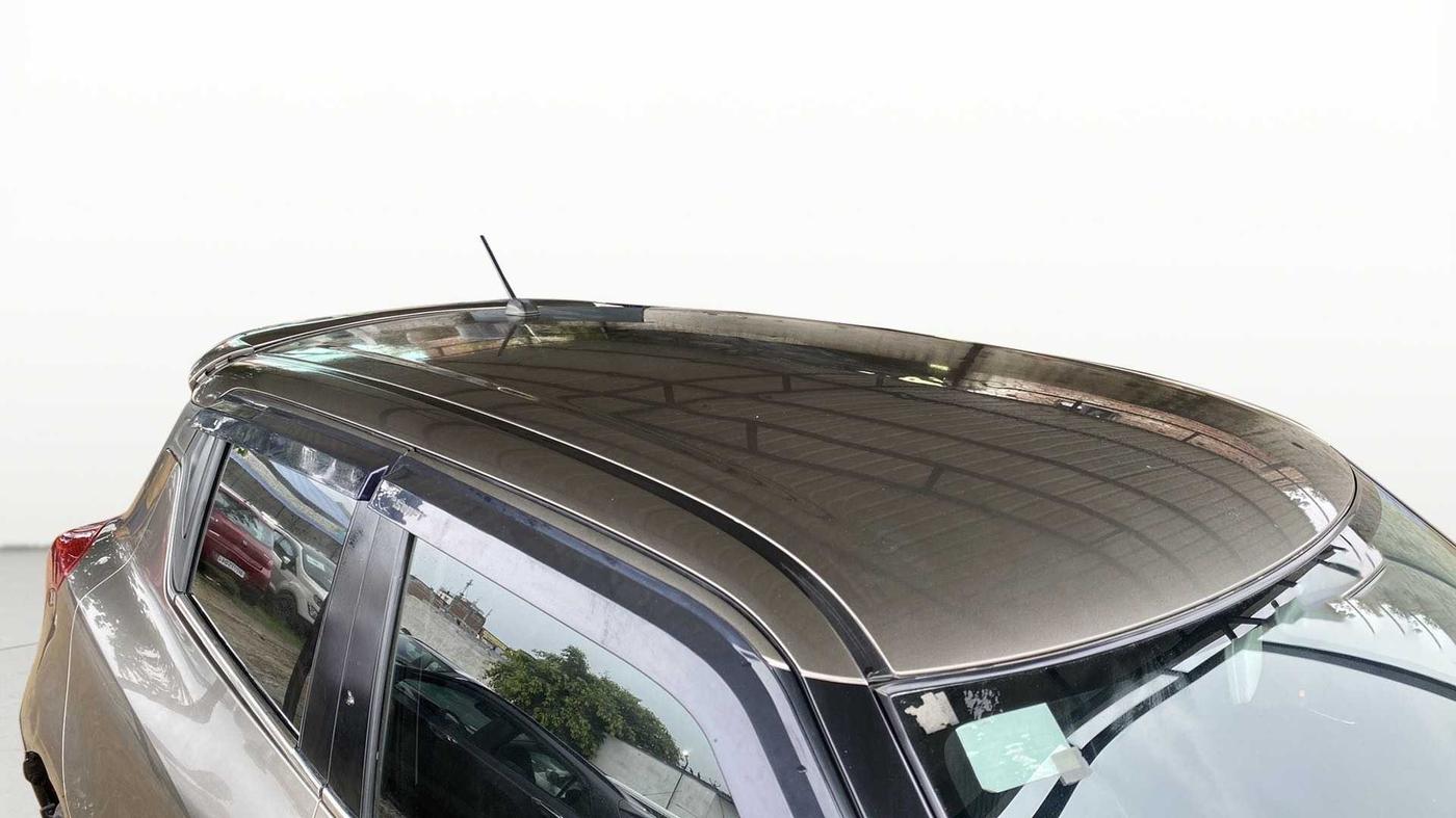 2019 Maruti Swift VXI, Petrol, Manual, 40,522 km, Roof