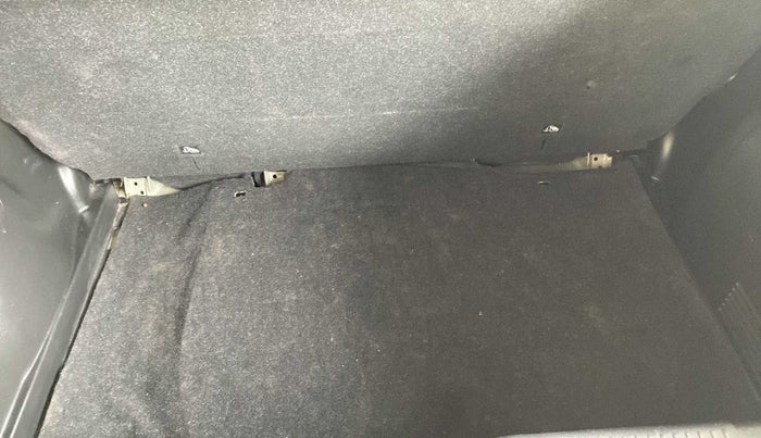 2019 Maruti Swift VXI, Petrol, Manual, 40,522 km, Boot Inside