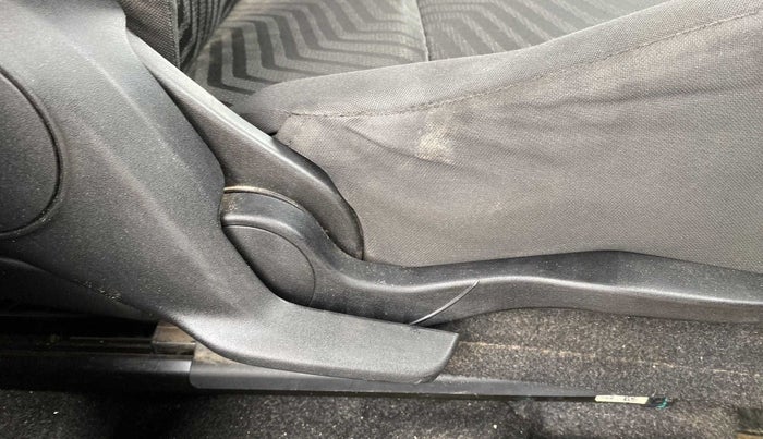 2019 Maruti Swift VXI, Petrol, Manual, 40,522 km, Driver Side Adjustment Panel