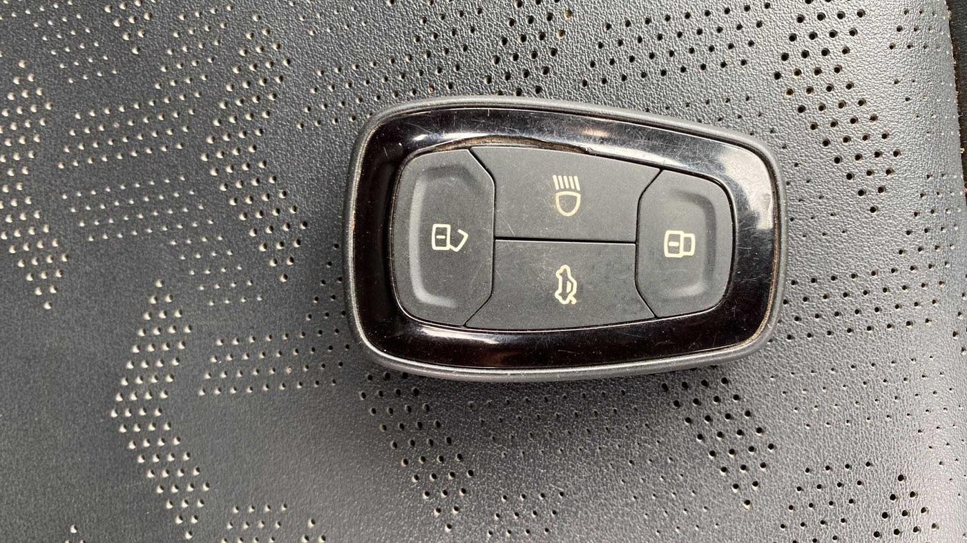 2021 Tata NEXON XZA PLUS (O) PETROL DARK EDITION, Petrol, Automatic, 48,451 km, Key Close Up