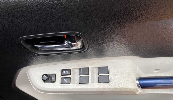 2020 Maruti IGNIS ZETA 1.2 AMT, Petrol, Automatic, 17,776 km, Driver Side Door Panels Control