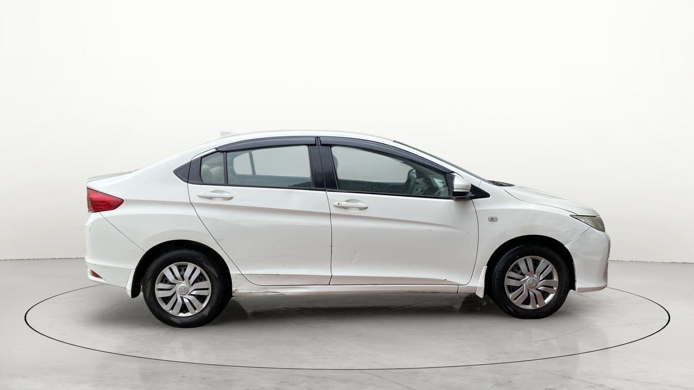 2014 Honda City 1.5L I-VTEC S MT, Petrol, Manual, 1,01,754 km, Right Side View