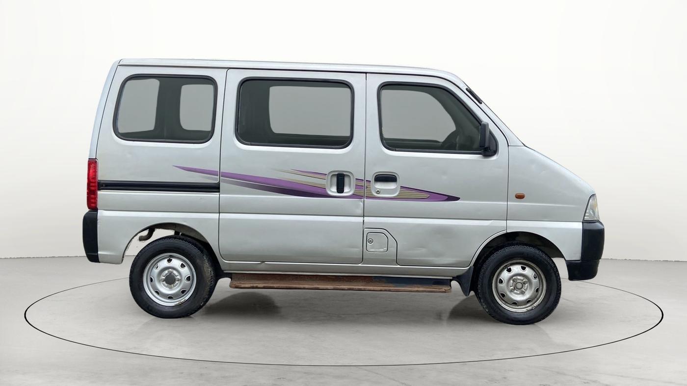 2014 Maruti Eeco 5 STR WITH A/C+HTR, Petrol, Manual, 35,926 km, Right Side View