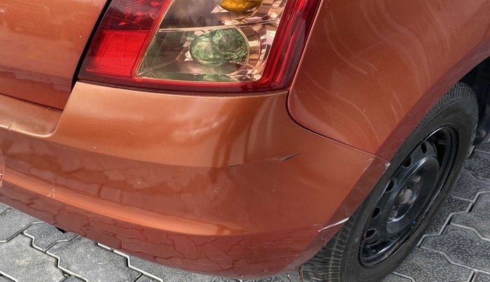 2011 Maruti Swift VXI, Petrol, Manual, 1,22,899 km, Rear bumper - Minor scratches