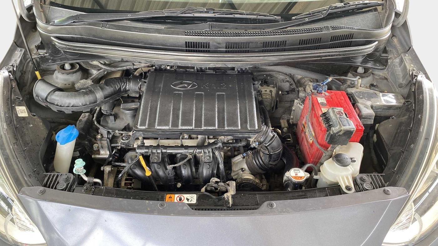 2018 Hyundai Xcent SX 1.2 (O), Petrol, Manual, 42,865 km, Open Bonet