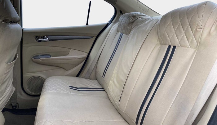 2013 Honda City 1.5L I-VTEC V MT, Petrol, Manual, 1,25,544 km, Right Side Rear Door Cabin