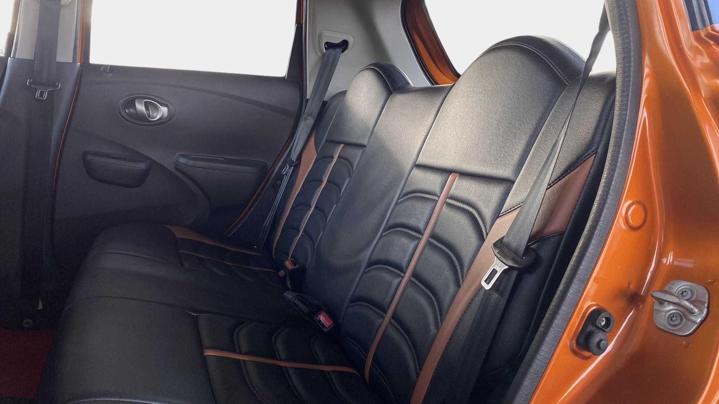 2018 Datsun Go T, Petrol, Manual, 71,105 km, Right Side Rear Door Cabin
