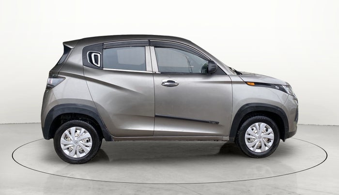 2017 Mahindra KUV 100 NXT K2+ P 6 STR, Petrol, Manual, 62,255 km, Right Side View