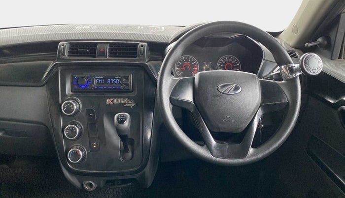 2017 Mahindra KUV 100 NXT K2+ P 6 STR, Petrol, Manual, 62,255 km, Steering Wheel Close Up