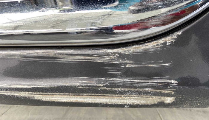 2017 Honda City 1.5L I-VTEC V MT, Petrol, Manual, 1,06,831 km, Left running board - Slightly dented