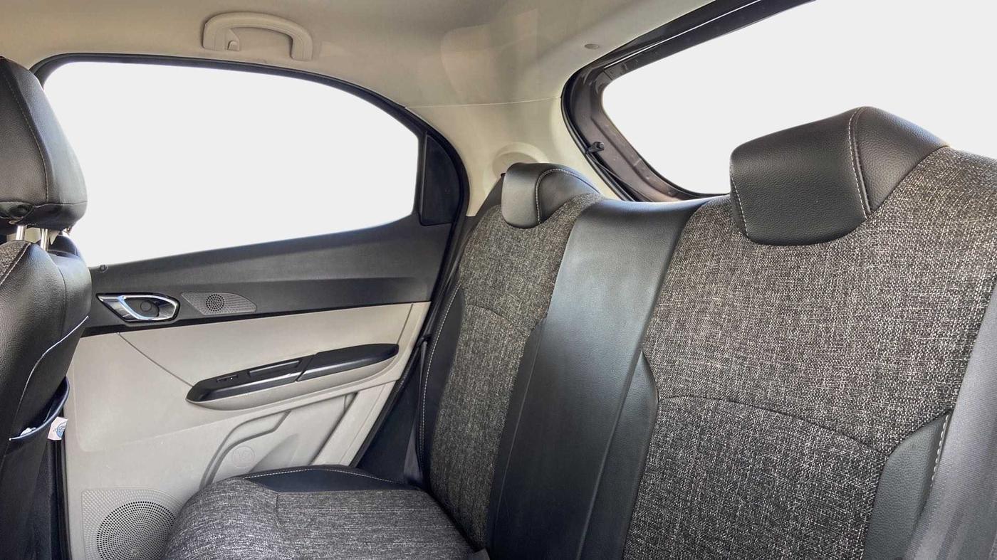 2016 Tata Tiago XZ PETROL, Petrol, Manual, 97,441 km, Right Side Rear Door Cabin