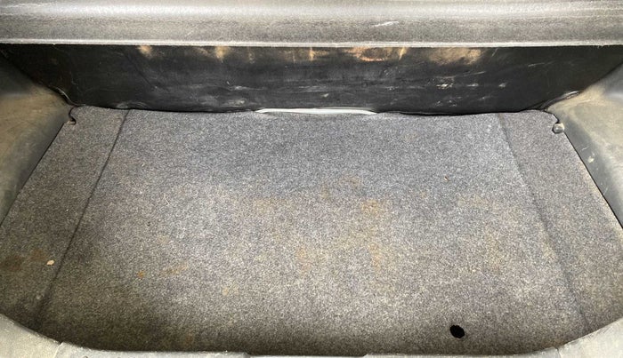 2018 Maruti Alto 800 VXI, Petrol, Manual, 32,464 km, Boot Inside