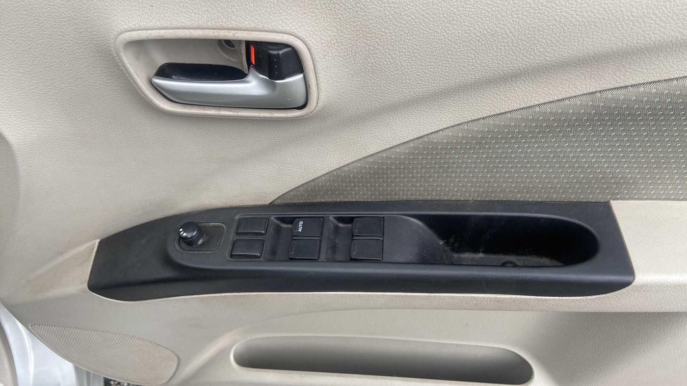 2018 Maruti Celerio ZXI, Petrol, Manual, 73,454 km, Driver Side Door Panels Control