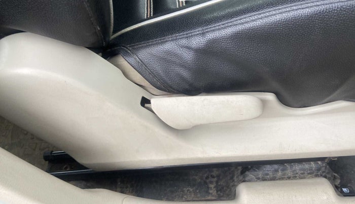 2018 Maruti Celerio ZXI, Petrol, Manual, 73,454 km, Driver Side Adjustment Panel