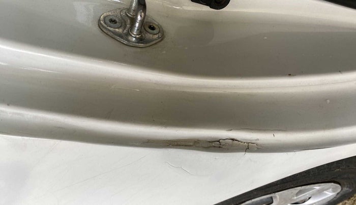 2015 Hyundai Grand i10 SPORTZ 1.1 CRDI, Diesel, Manual, 1,13,638 km, Right quarter panel - Slightly dented