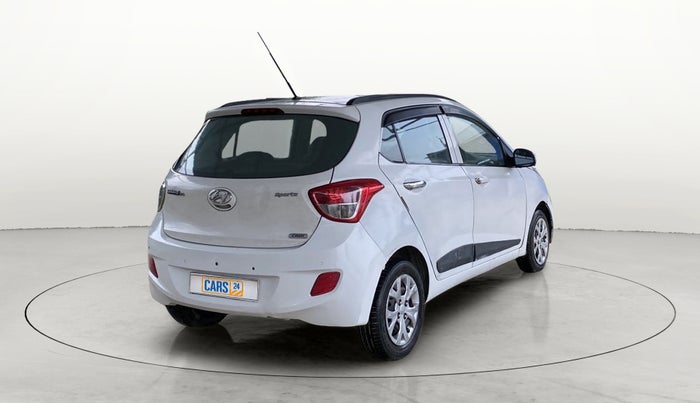 2015 Hyundai Grand i10 SPORTZ 1.1 CRDI, Diesel, Manual, 1,13,638 km, Right Back Diagonal