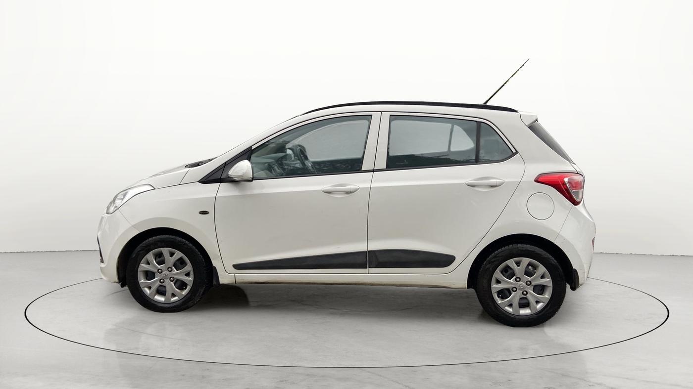 2015 Hyundai Grand i10 SPORTZ 1.2 KAPPA VTVT, Petrol, Manual, 38,362 km, Left Side