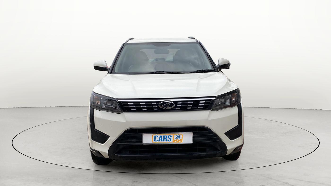 2019 Mahindra XUV300 W6 1.5 DIESEL AMT, Diesel, Automatic, 36,195 km, Front