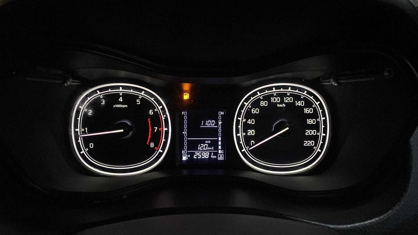 2022 Maruti Vitara Brezza LXI, Petrol, Manual, 25,956 km, Odometer Image