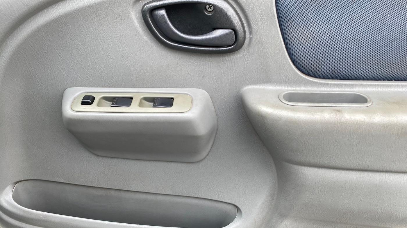 2012 Maruti Alto K10 VXI, Petrol, Manual, 55,837 km, Driver Side Door Panels Control