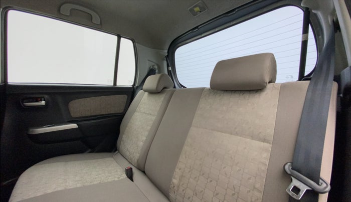 2016 Maruti Wagon R 1.0 VXI (O) AMT, Petrol, Automatic, 45,807 km, Right Side Rear Door Cabin