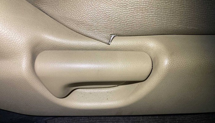 2013 Honda City 1.5L I-VTEC E MT, Petrol, Manual, 90,599 km, Driver Side Adjustment Panel
