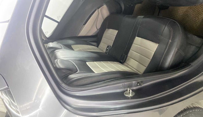2016 Hyundai Grand i10 MAGNA 1.2 KAPPA VTVT, Petrol, Manual, 33,884 km, Right C pillar - Slightly dented