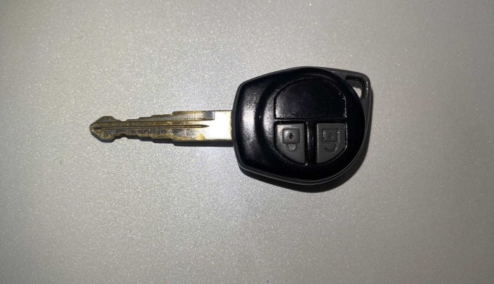 2013 Maruti Swift VDI, Diesel, Manual, 85,773 km, Key Close Up