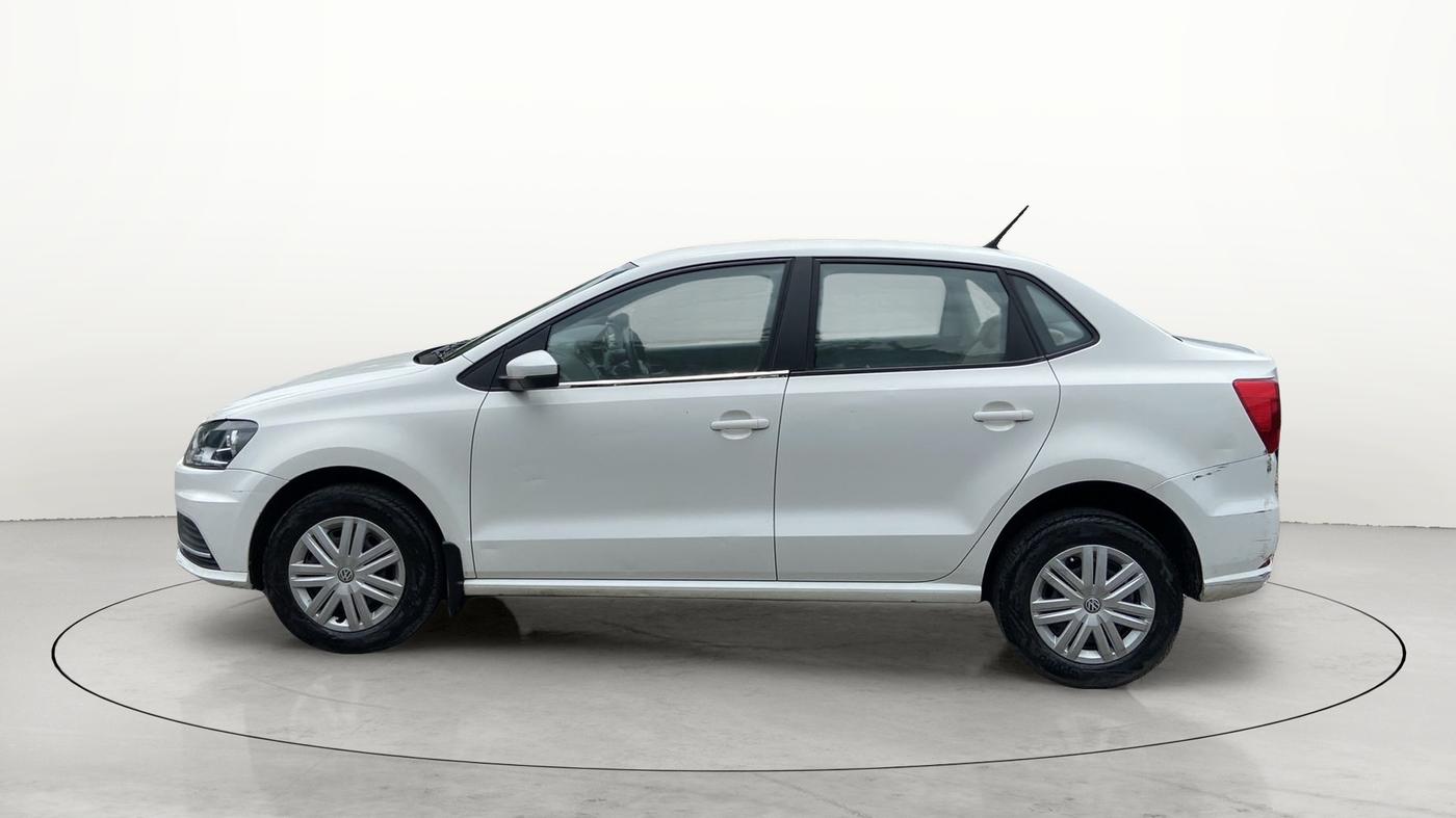 2019 Volkswagen Ameo TRENDLINE 1.0L, Petrol, Manual, 16,109 km, Left Side