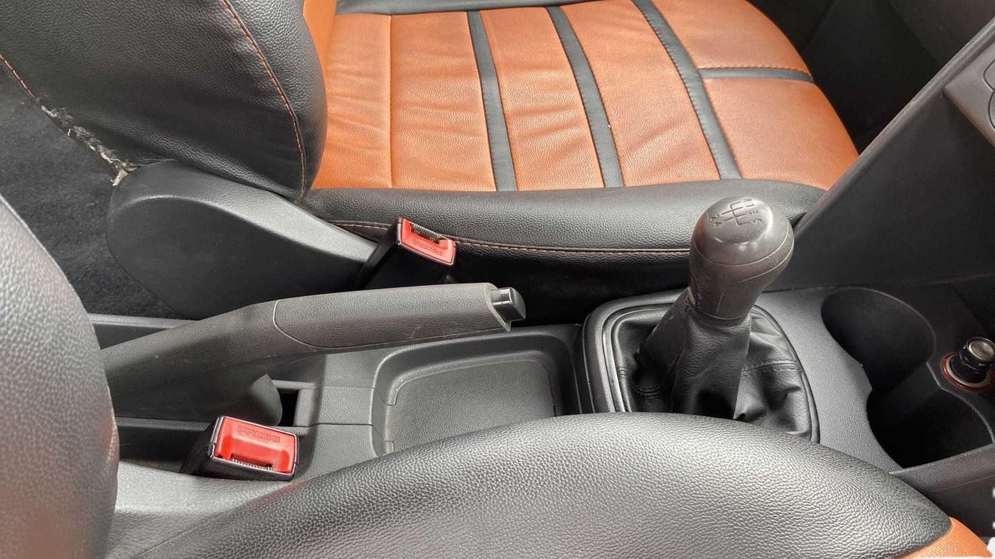 2014 Volkswagen Polo COMFORTLINE 1.2L PETROL, Petrol, Manual, 55,092 km, Gear Lever