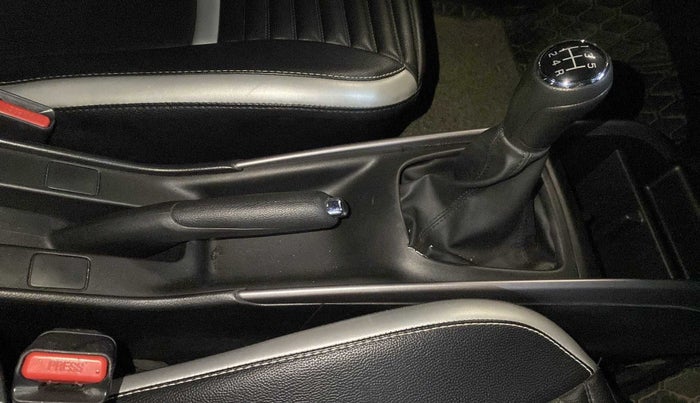 2021 Maruti Baleno DELTA PETROL 1.2, Petrol, Manual, 17,591 km, Gear Lever