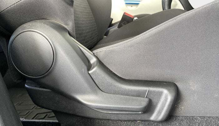 2018 Maruti IGNIS DELTA 1.2, Petrol, Manual, 52,500 km, Driver Side Adjustment Panel