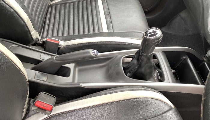 2017 Maruti Baleno DELTA DIESEL 1.3, Diesel, Manual, 62,175 km, Gear Lever