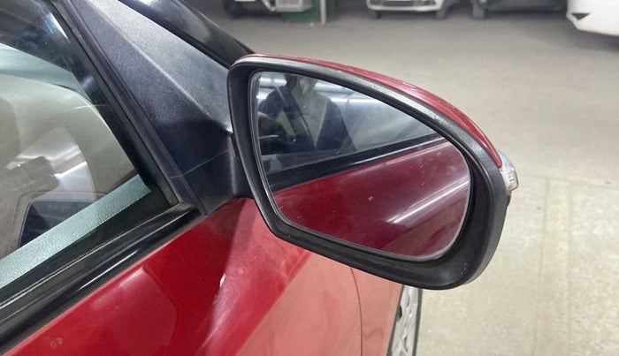 2017 Hyundai Elite i20 SPORTZ 1.2, Petrol, Manual, 63,817 km, Right rear-view mirror - Indicator light has minor damage