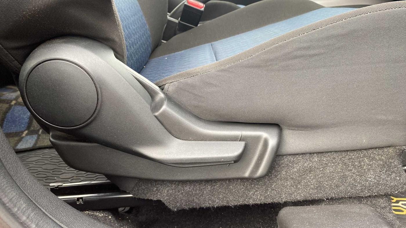 2019 Maruti Baleno DELTA PETROL 1.2, Petrol, Manual, 56,277 km, Driver Side Adjustment Panel