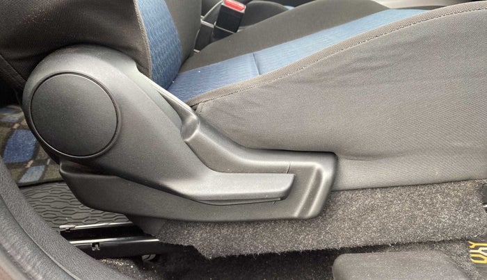 2019 Maruti Baleno DELTA PETROL 1.2, Petrol, Manual, 56,277 km, Driver Side Adjustment Panel