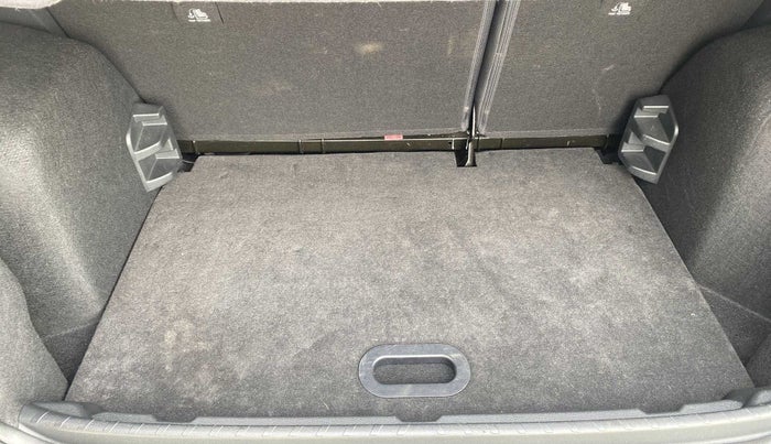 2021 Ford Ecosport TITANIUM 1.5L SPORTS(SUNROOF) DIESEL, Diesel, Manual, 62,344 km, Boot Inside