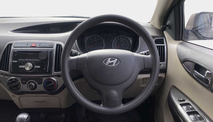 2013 Hyundai i20 MAGNA 1.4 CRDI, Diesel, Manual, 59,477 km, Steering Wheel Close Up