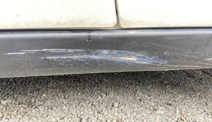 2012 Honda Brio V MT, Petrol, Manual, 67,799 km, Left running board - Slightly dented