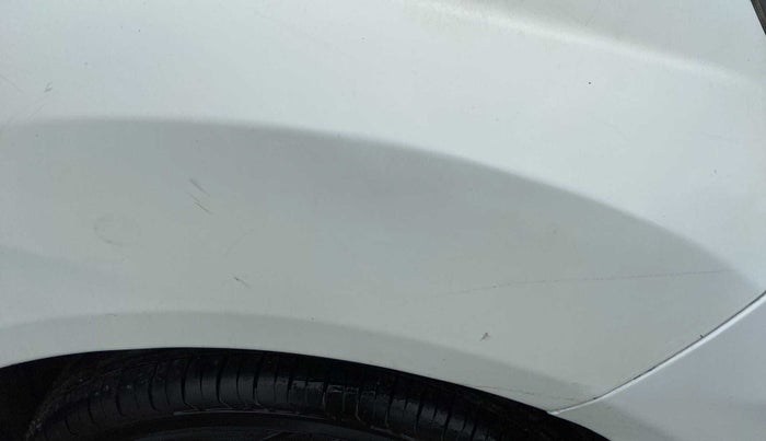 2012 Honda Brio V MT, Petrol, Manual, 67,799 km, Right fender - Minor scratches