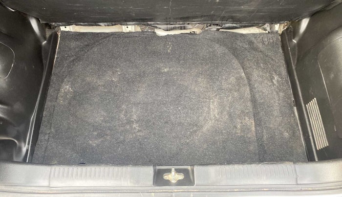 2019 Maruti Swift VXI, Petrol, Manual, 48,034 km, Boot Inside