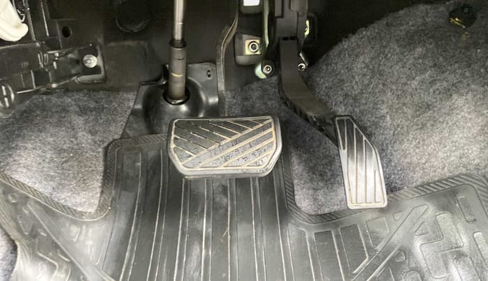 2018 Maruti Alto K10 VXI (O) AMT, Petrol, Automatic, 5,392 km, Pedals