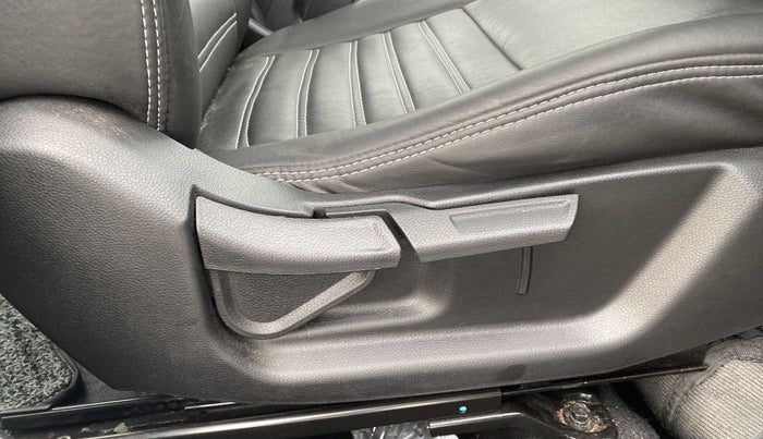 2021 KIA SELTOS HTK PLUS 1.5 IMT, Petrol, Manual, 15,756 km, Driver Side Adjustment Panel