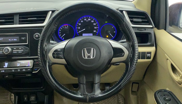 2016 Honda Amaze 1.2L I-VTEC S, Petrol, Manual, 1,21,054 km, Steering Wheel Close Up