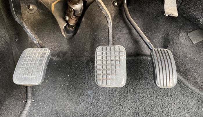 2016 Tata Zest XM 75PS DIESEL, Diesel, Manual, 81,995 km, Pedals