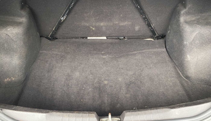 2016 Tata Zest XM 75PS DIESEL, Diesel, Manual, 81,995 km, Boot Inside