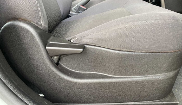 2016 Tata Zest XM 75PS DIESEL, Diesel, Manual, 81,995 km, Driver Side Adjustment Panel